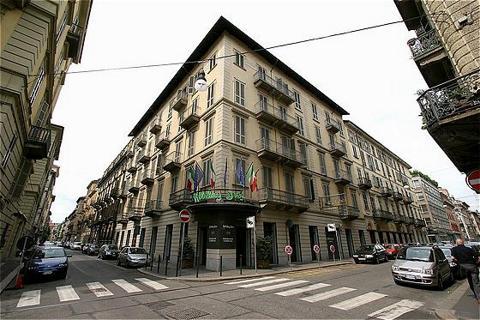 Sure By Western Centre Torino