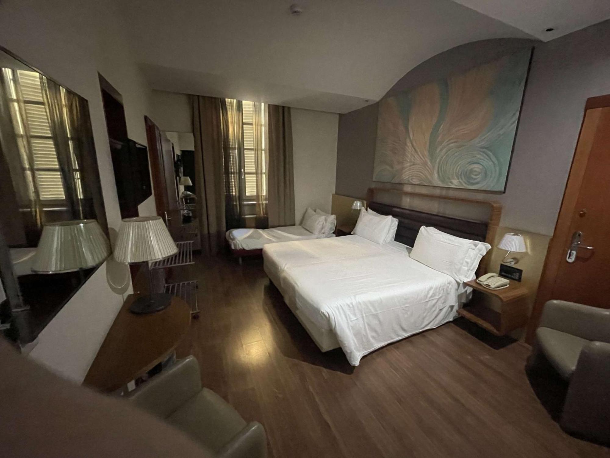 Sure By Western Centre Hotel 4*